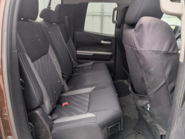 2017 Toyota Tundra Double Cab SR