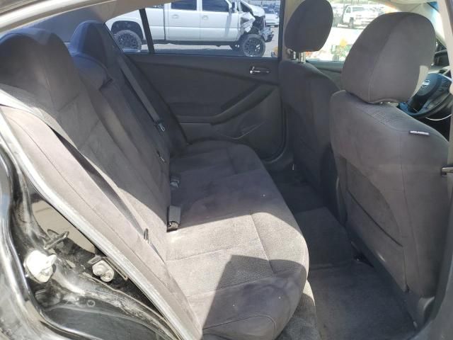 2011 Nissan Altima Base