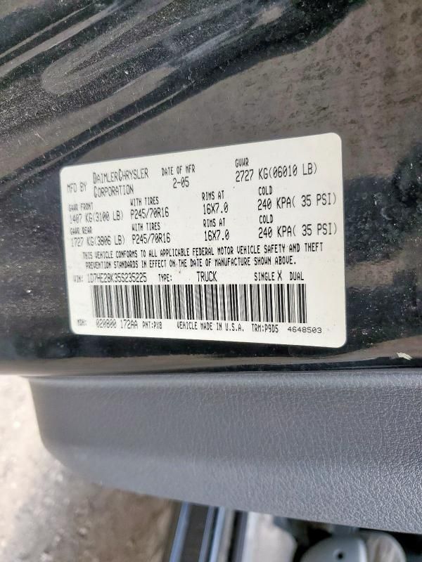 2005 Dodge Dakota Quattro