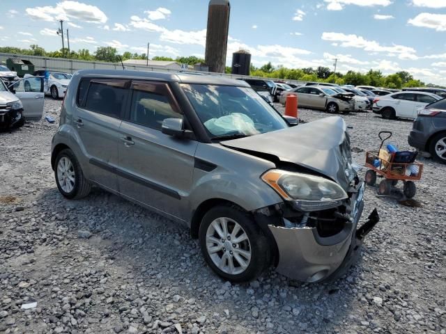 2013 KIA Soul +