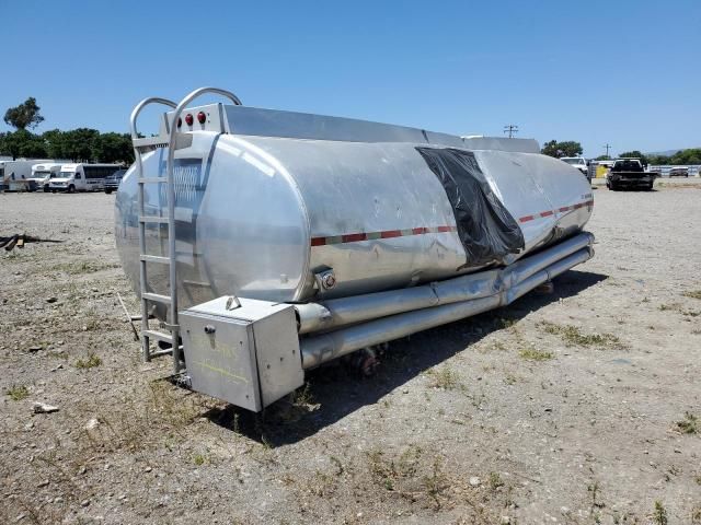 2011 Urwi 2011 Tank Truck BED