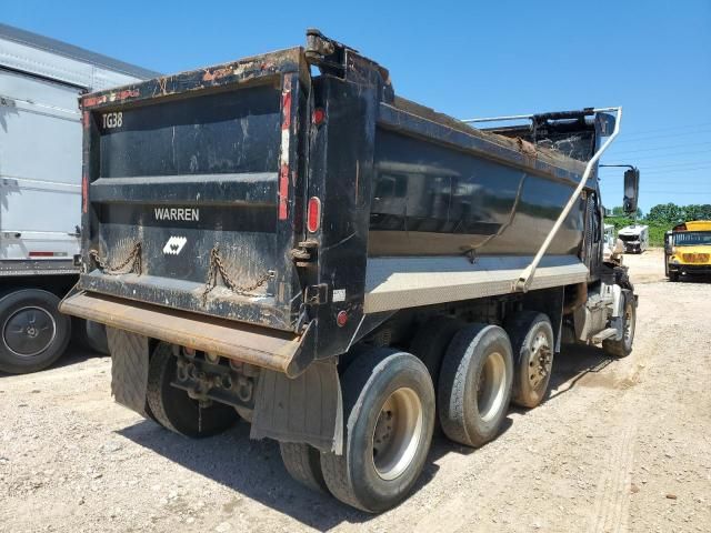 2020 Western Star 2020 Western Star 4700 Dump Truck