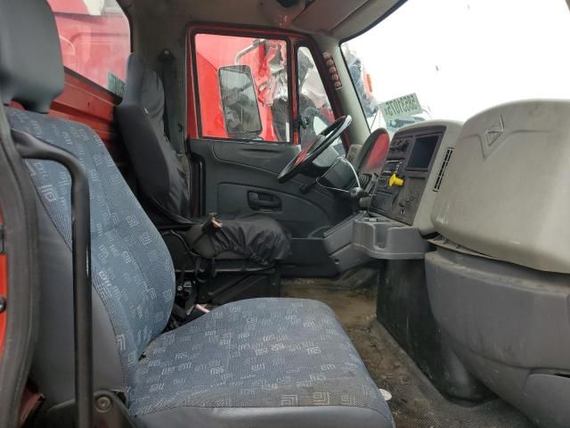 2018 International 4000 4300
