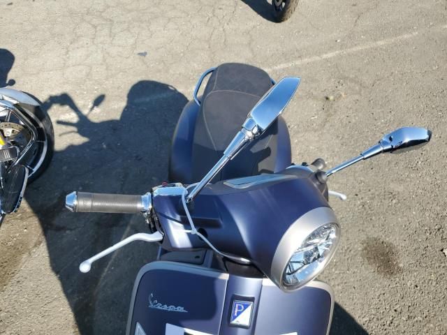 2024 Vespa GTS/SEI Giorni 300