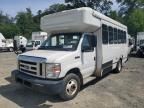 2017 Ford Econoline E450 Super Duty Cutaway Van