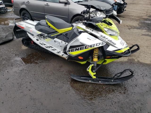 2018 Skidoo 2018 Skidoo Renegade