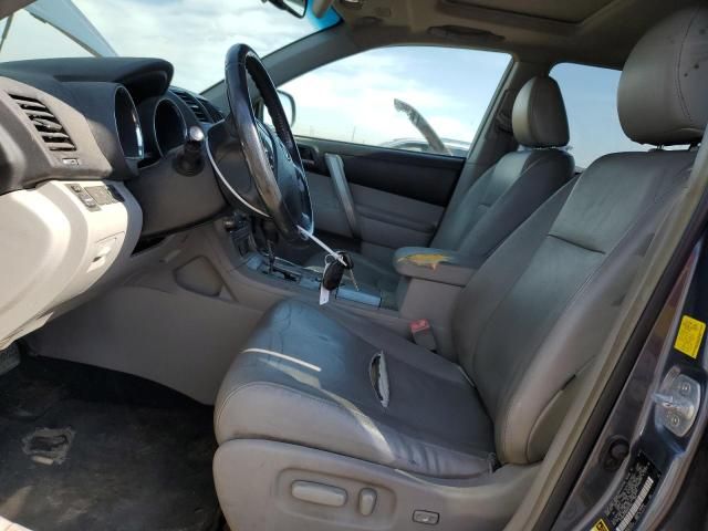 2011 Toyota Highlander Base