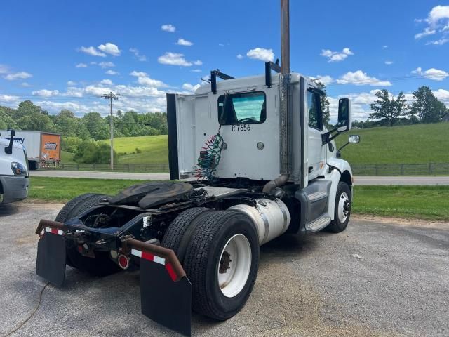 2016 Peterbilt 579