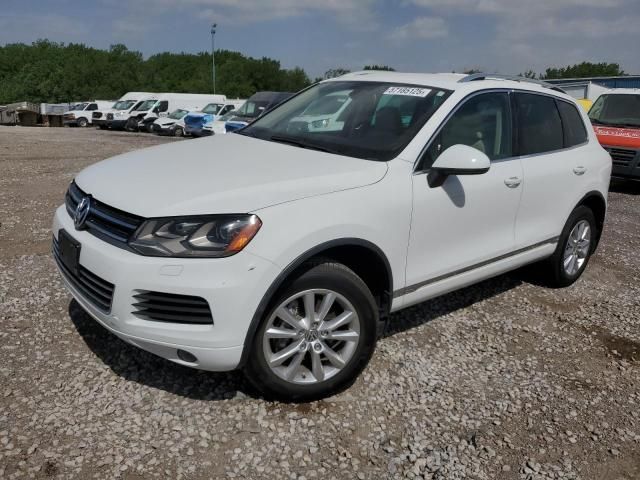 2014 Volkswagen Touareg V6