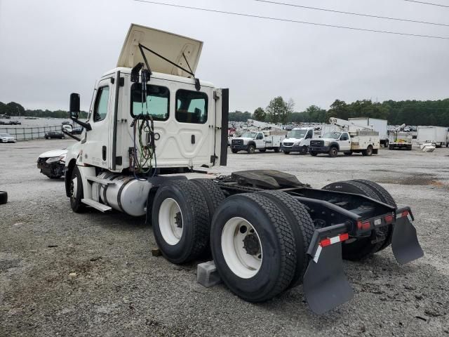 2021 Freightliner Cascadia 126 Semi Truck