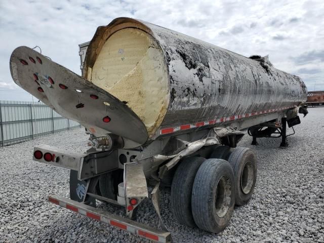 2018 Walker Tank Trailer