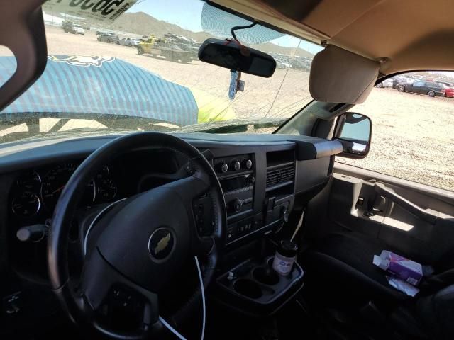 2022 Chevrolet Express G2500