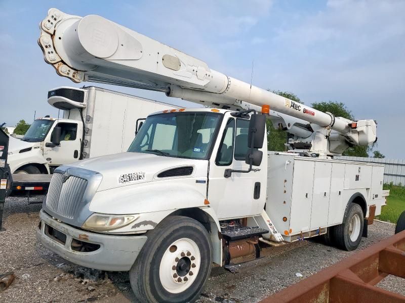 2009 International 4300 Bucket Truck
