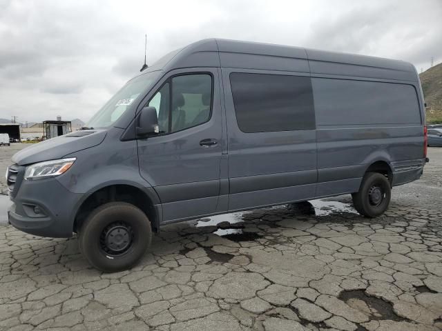 2022 Mercedes-Benz Sprinter 2500