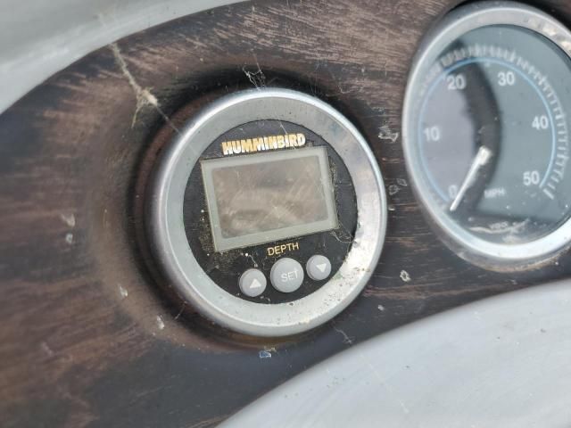 2000 Four Winds Boat