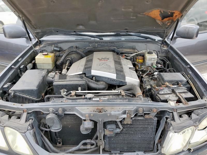 2003 Lexus LX 470