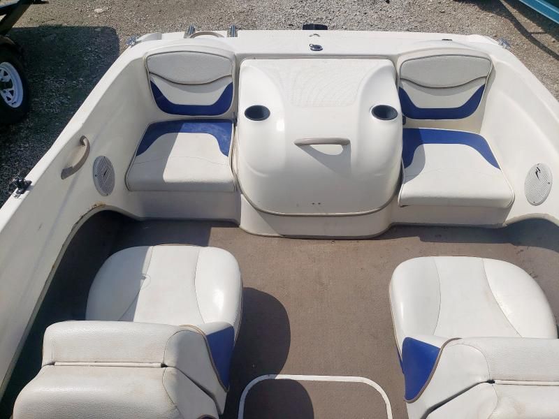 2003 Bayliner Boat