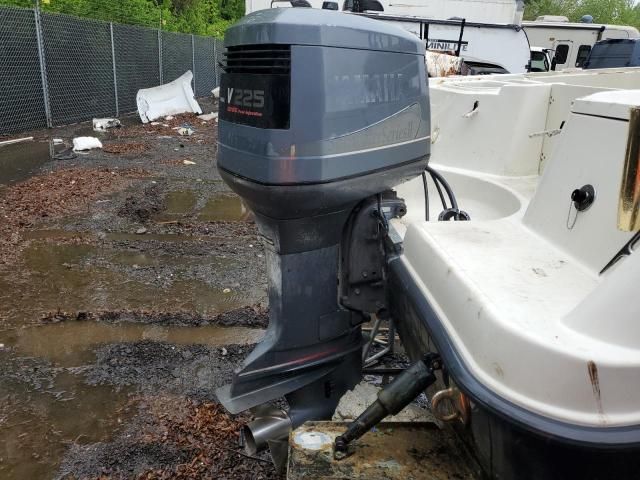 2009 Hydra Sport Boat