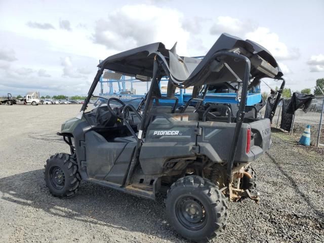 2021 Honda SXS700 M4