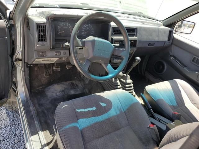 1993 Nissan Truck King Cab SE