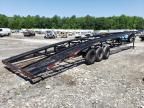 2004 East Manufacturing Trailer