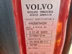 2007 Volvo VNL Semi Truck