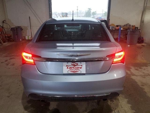 2013 Chrysler 200 Limited