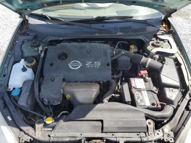 2003 Nissan Altima Base
