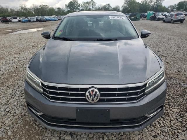 2017 Volkswagen Passat SE