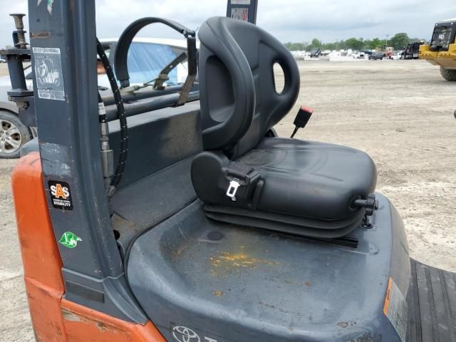 2017 Toyota Fork Lift