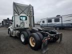 2017 Peterbilt 579 Semi Truck