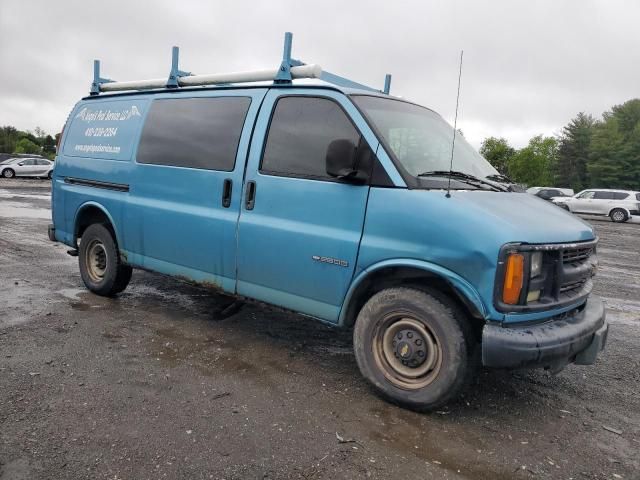 2002 Chevrolet Express G2500