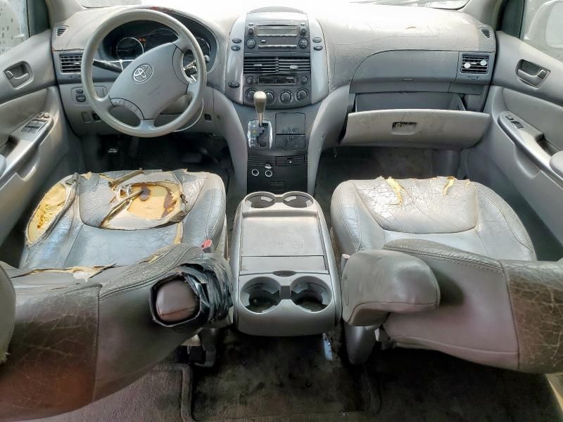 2008 Toyota Sienna CE