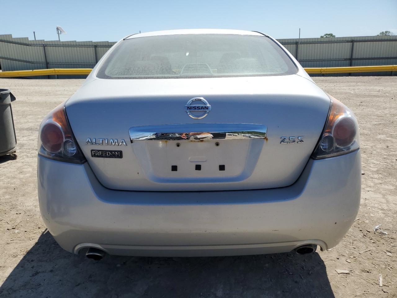 2011 Nissan Altima Base