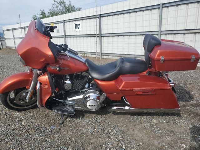 2011 Harley-Davidson Flhx