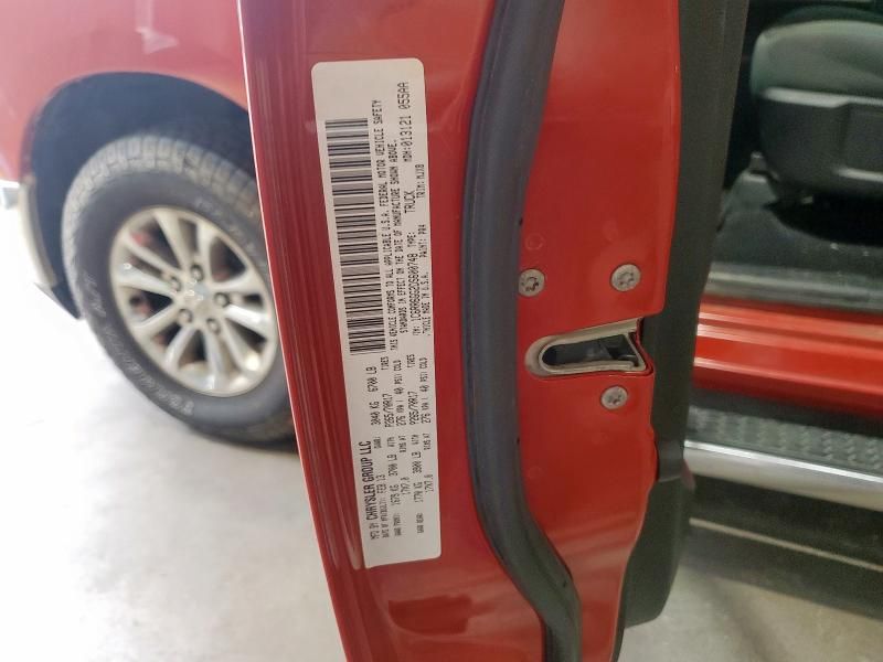 2013 Dodge RAM 1500 SLT