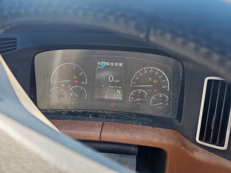 2021 Freightliner Cascadia 126 Semi Truck