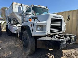 1998 Mack 600 DM600 en venta en Brookhaven, NY