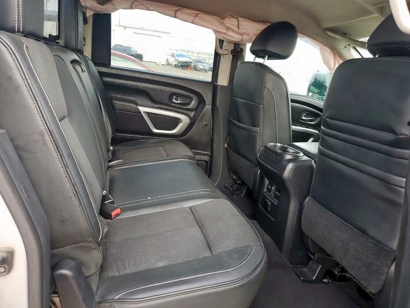 2016 Nissan Titan XD SL