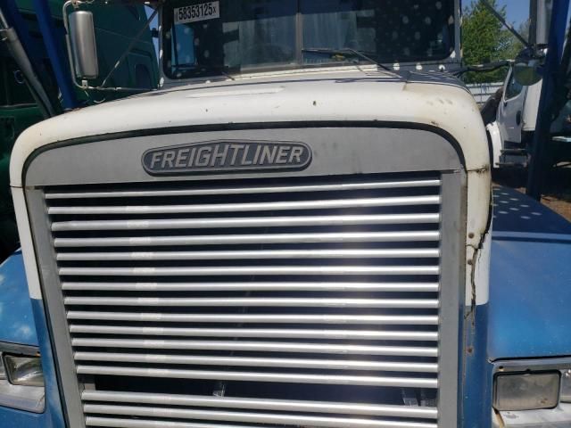 2000 Freightliner Conventional FLD120
