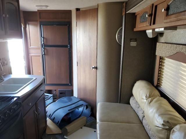 2015 Coachmen Freedom XP