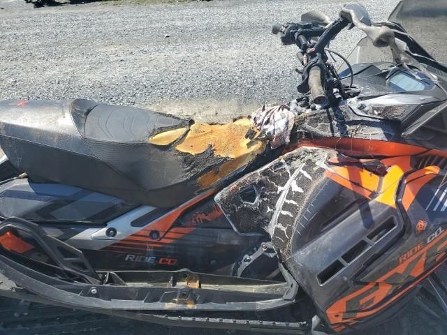 2022 Skidoo 2022 Skidoo Renegade