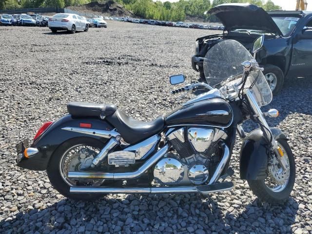 2004 Honda VT1300 S