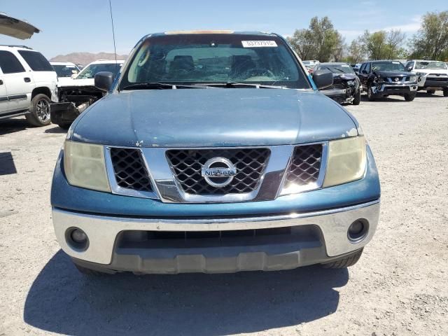 2005 Nissan Frontier Crew Cab LE