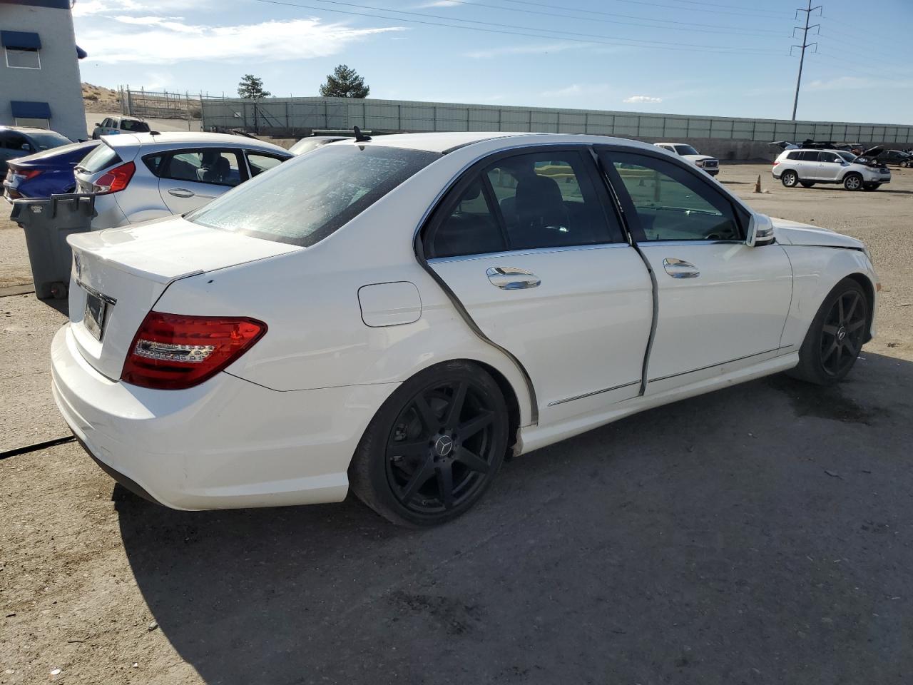 2014 Mercedes-Benz C 250