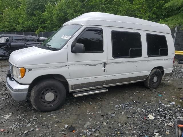 2000 Ford Econoline E150 Van