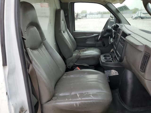 2006 GMC Savana Cutaway G3500