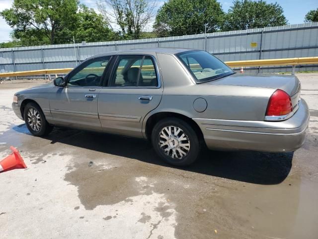 2003 Ford Crown Victoria LX