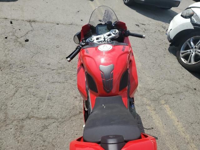 2024 Ducati Panigale V4S