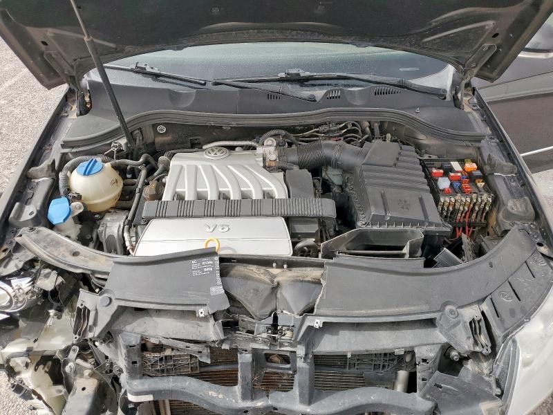 2006 Volkswagen Passat 3.6L 4MOTION Sport